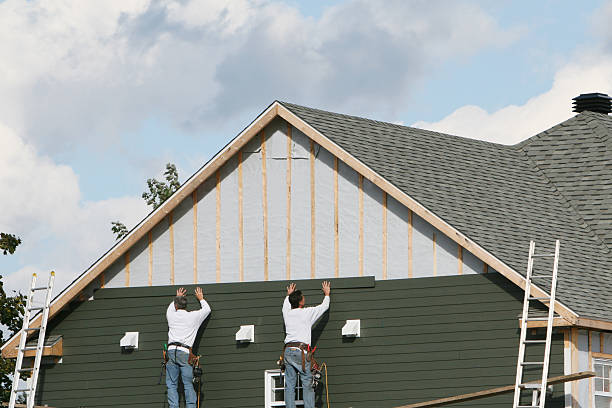 Professional Siding Contractor technician working in Guilford, CT